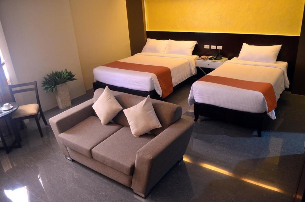 Grace Crown Hotel Анхелес Екстериор снимка