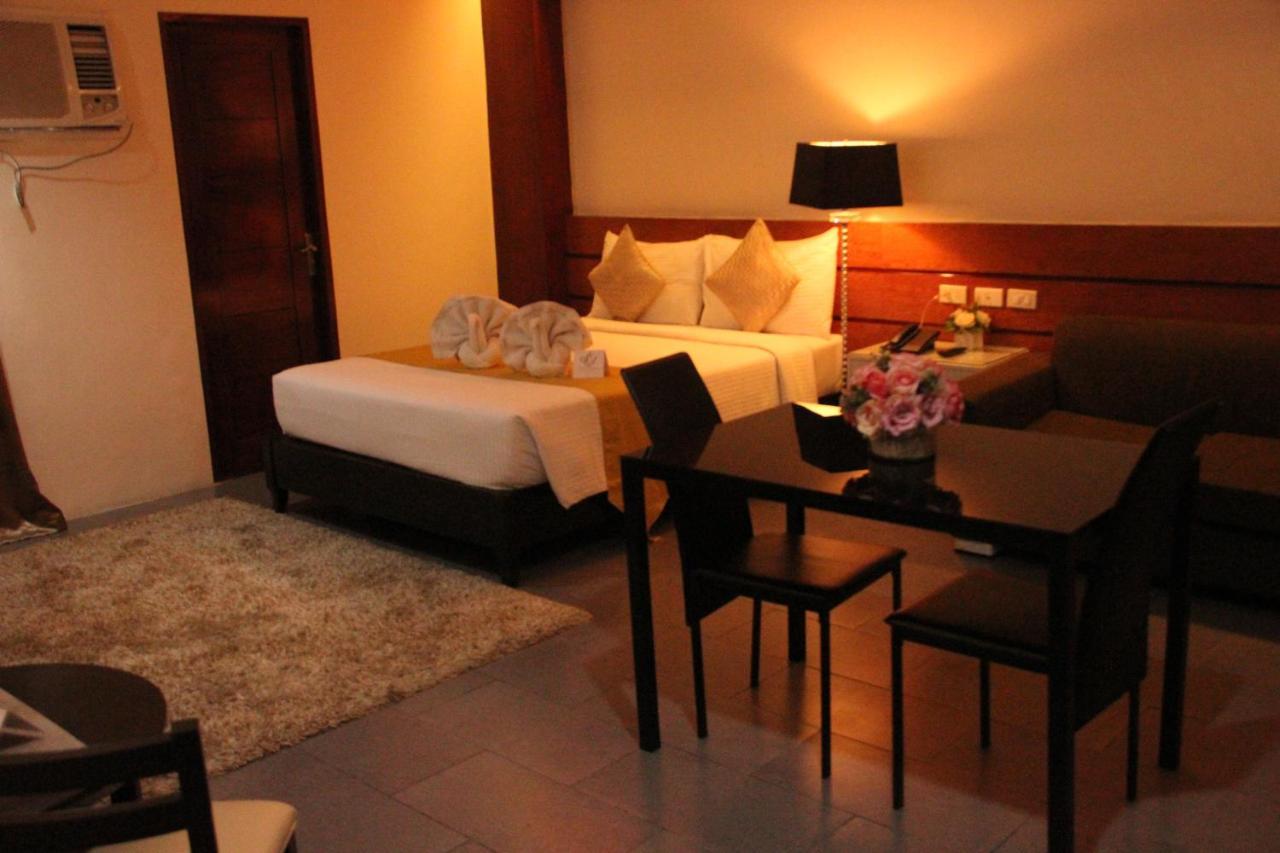 Grace Crown Hotel Анхелес Екстериор снимка